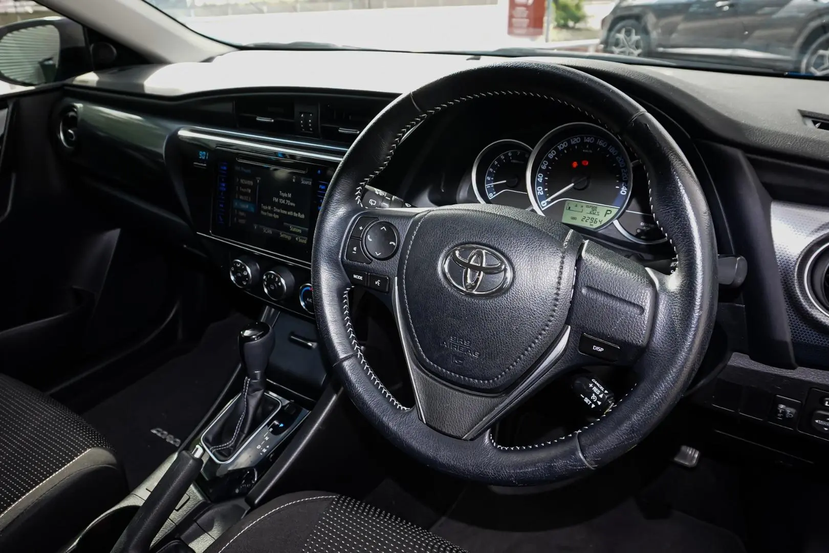 2016 Toyota Corolla Gallery Image 7