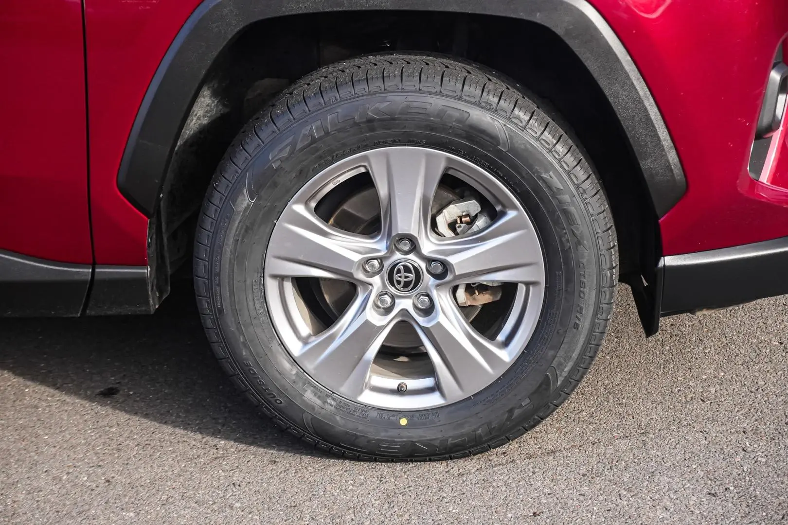 2023 Toyota RAV4 Gallery Image 13