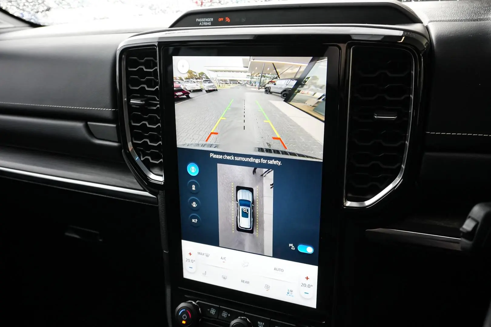 2024 Ford Everest Gallery Image 22