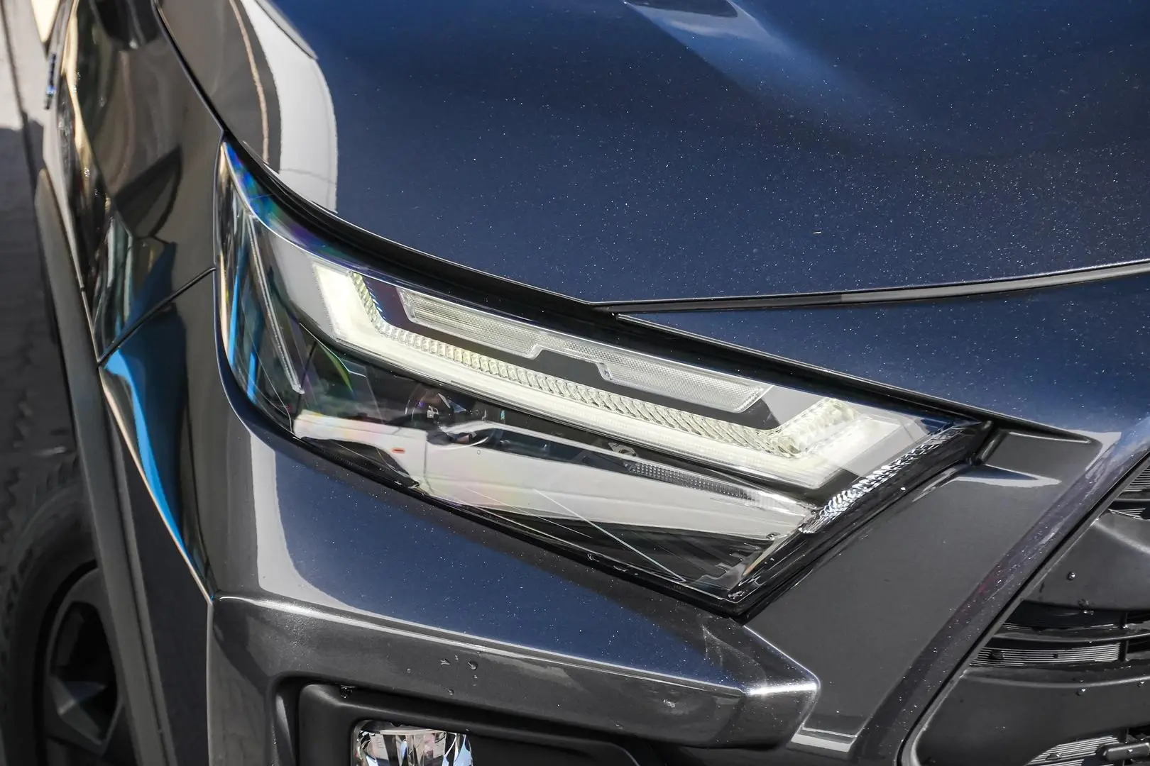 2022 Toyota RAV4 Gallery Image 7