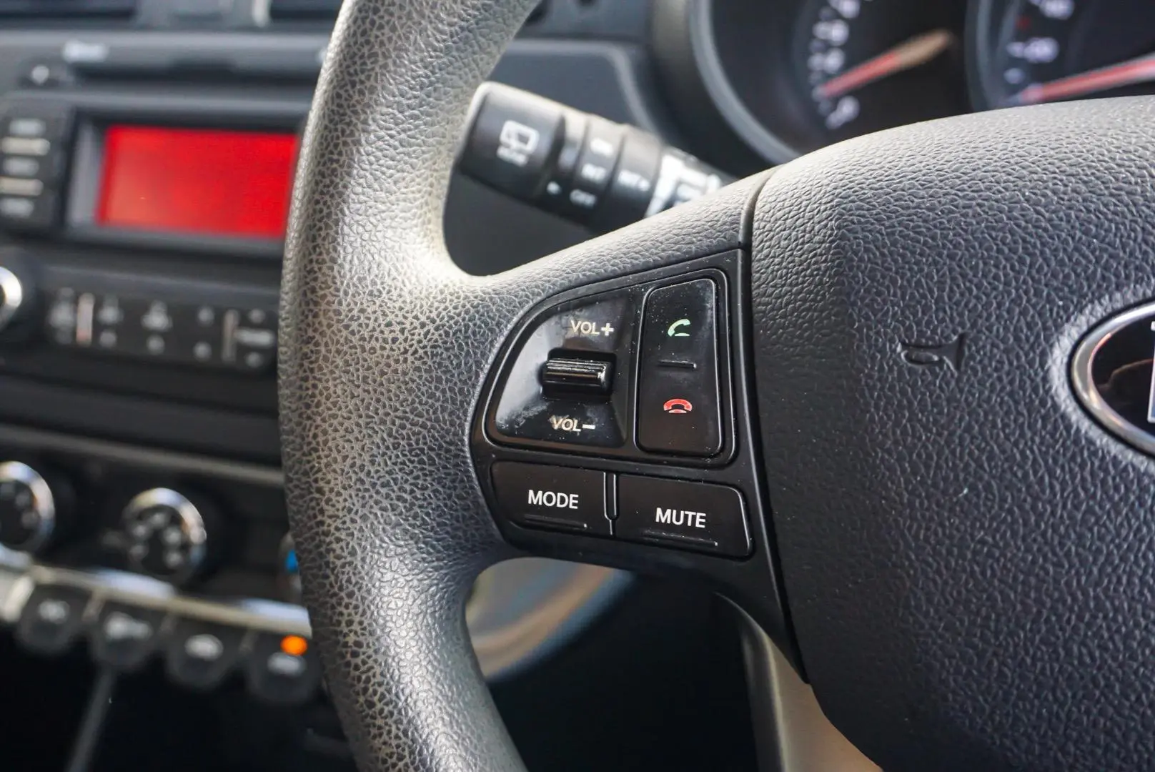 2013 Kia Rio Gallery Image 19