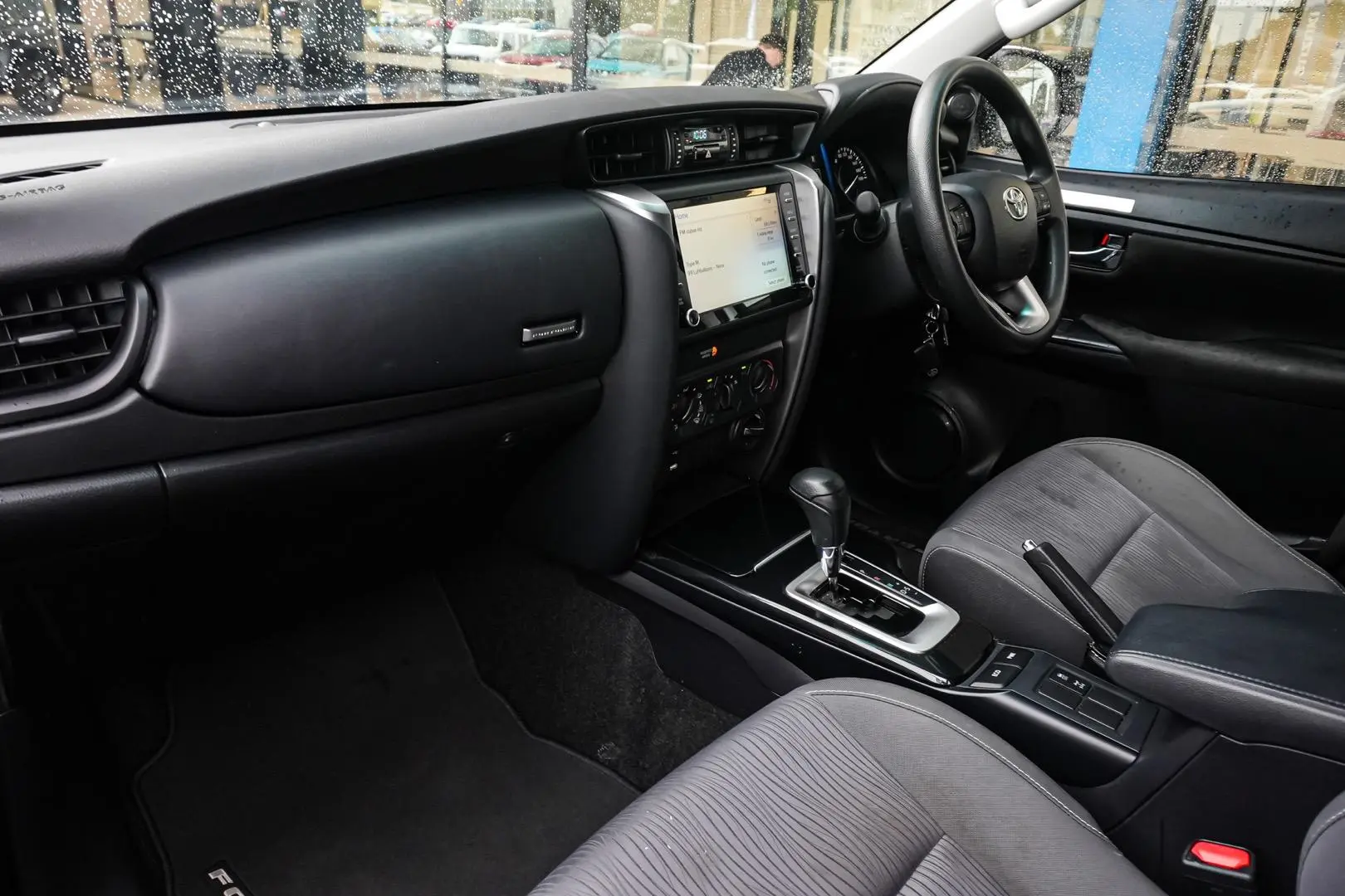 2022 Toyota Fortuner Gallery Image 10