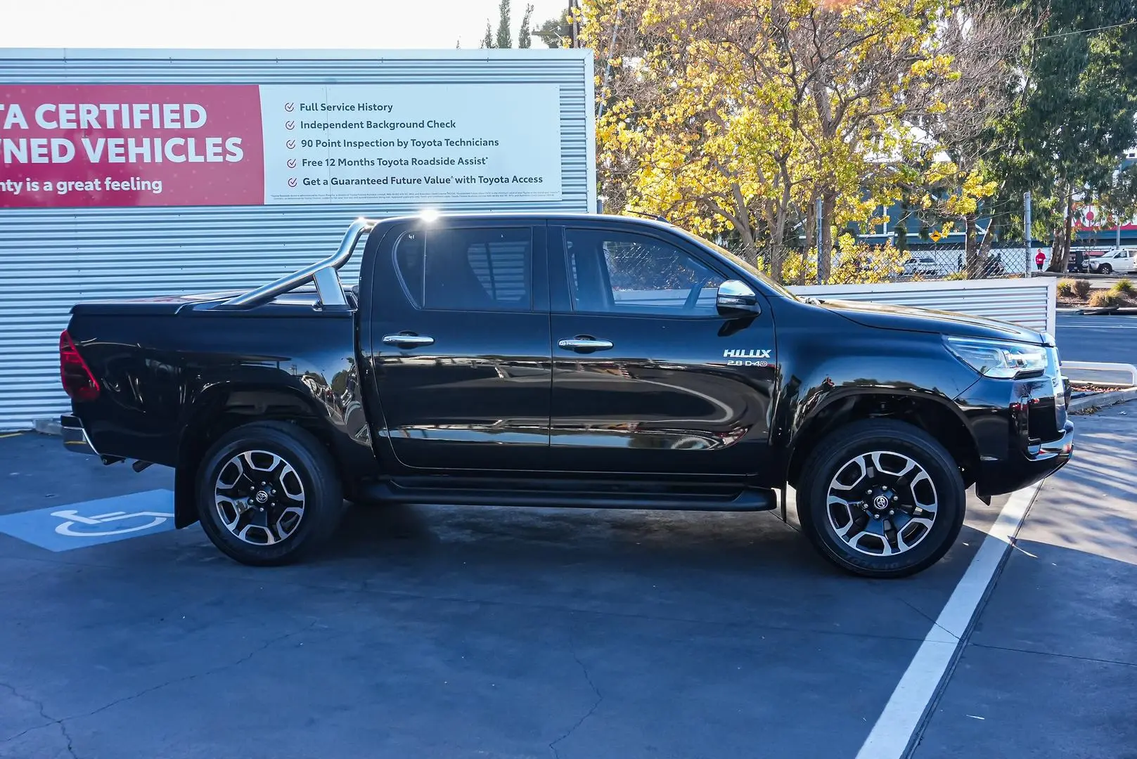 2021 Toyota Hilux Gallery Image 3