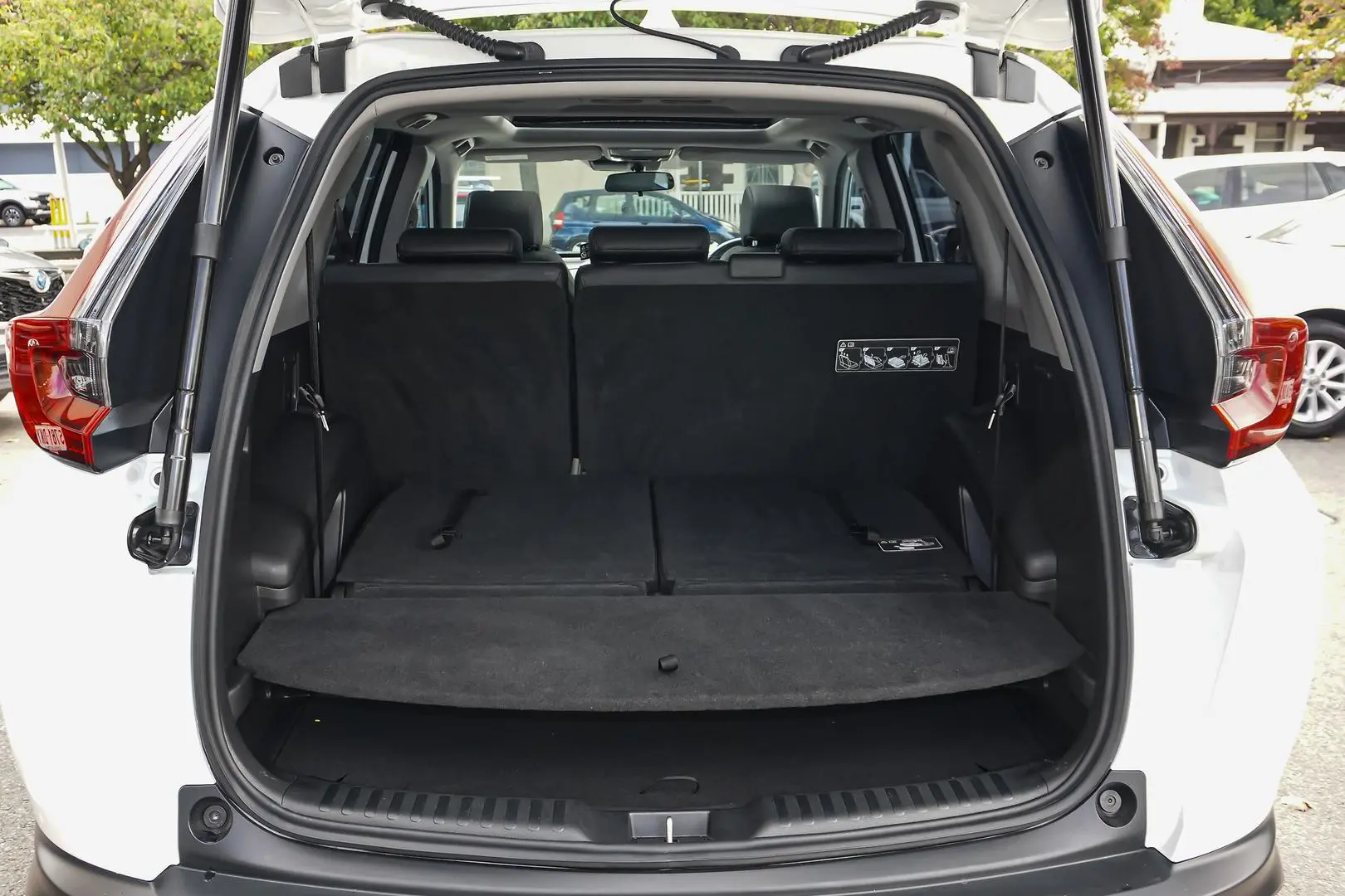2020 Honda CR-V Gallery Image 9