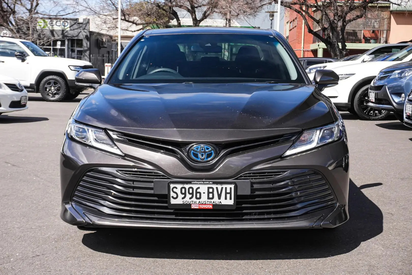 2018 Toyota Camry Gallery Image 5