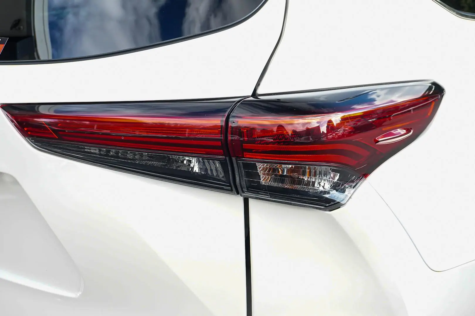 2021 Toyota Kluger Gallery Image 14