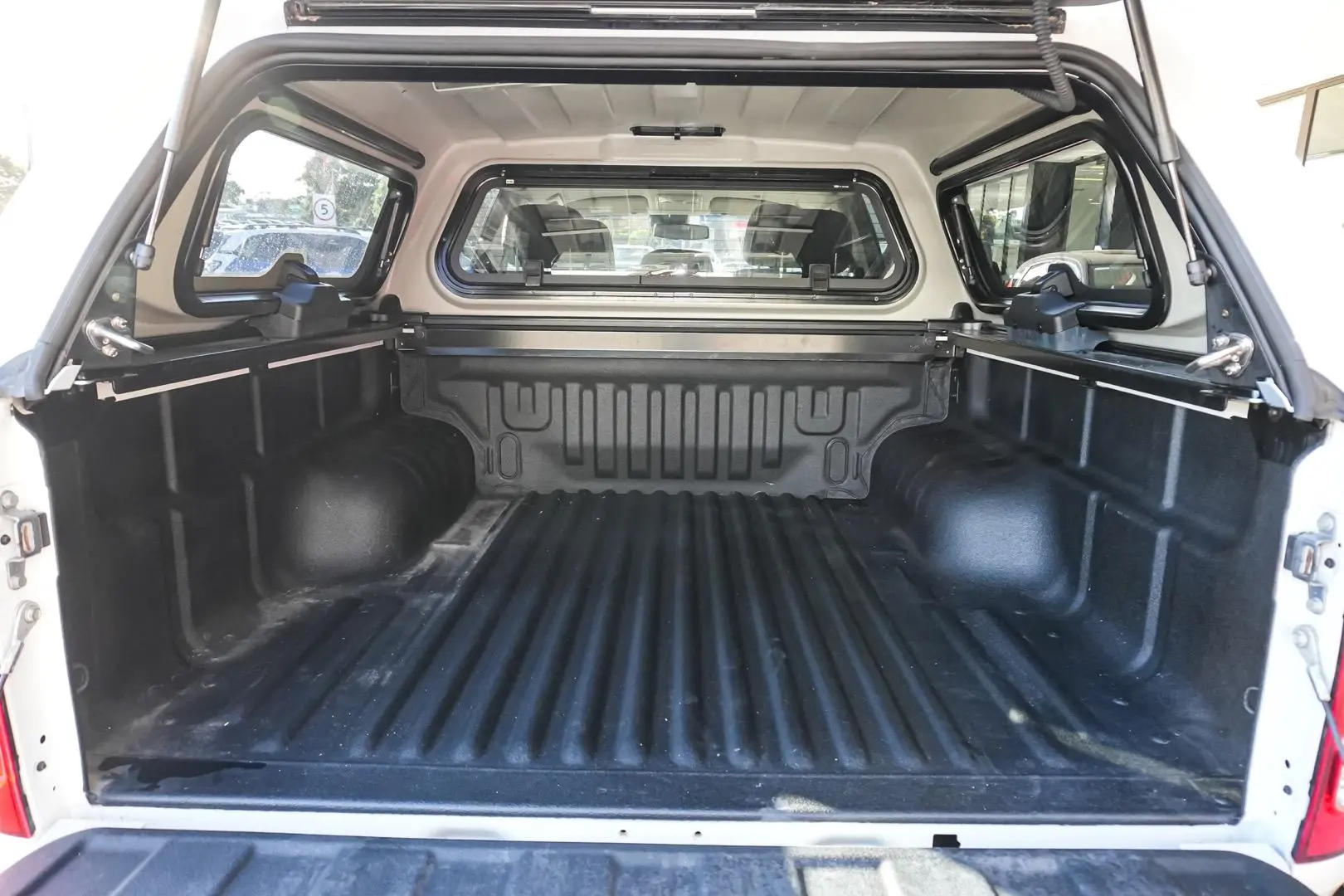 2019 Holden Colorado Gallery Image 10