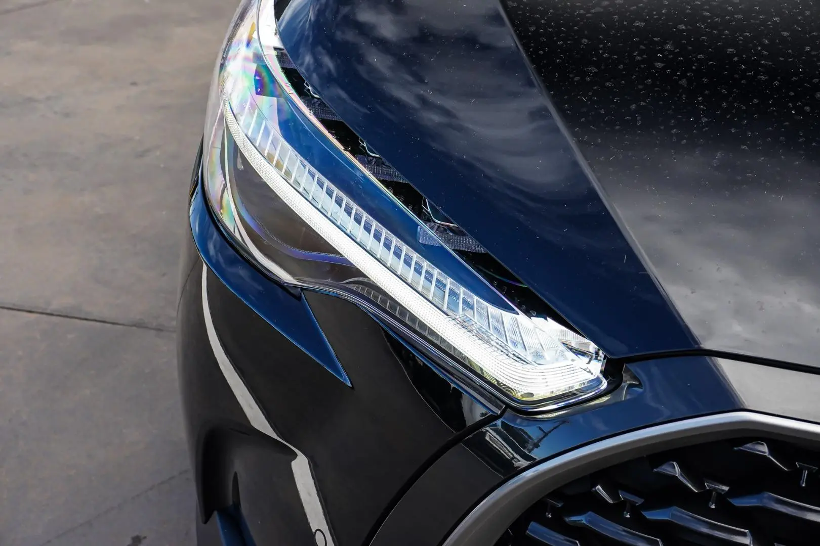 2024 Toyota Corolla Cross Gallery Image 14