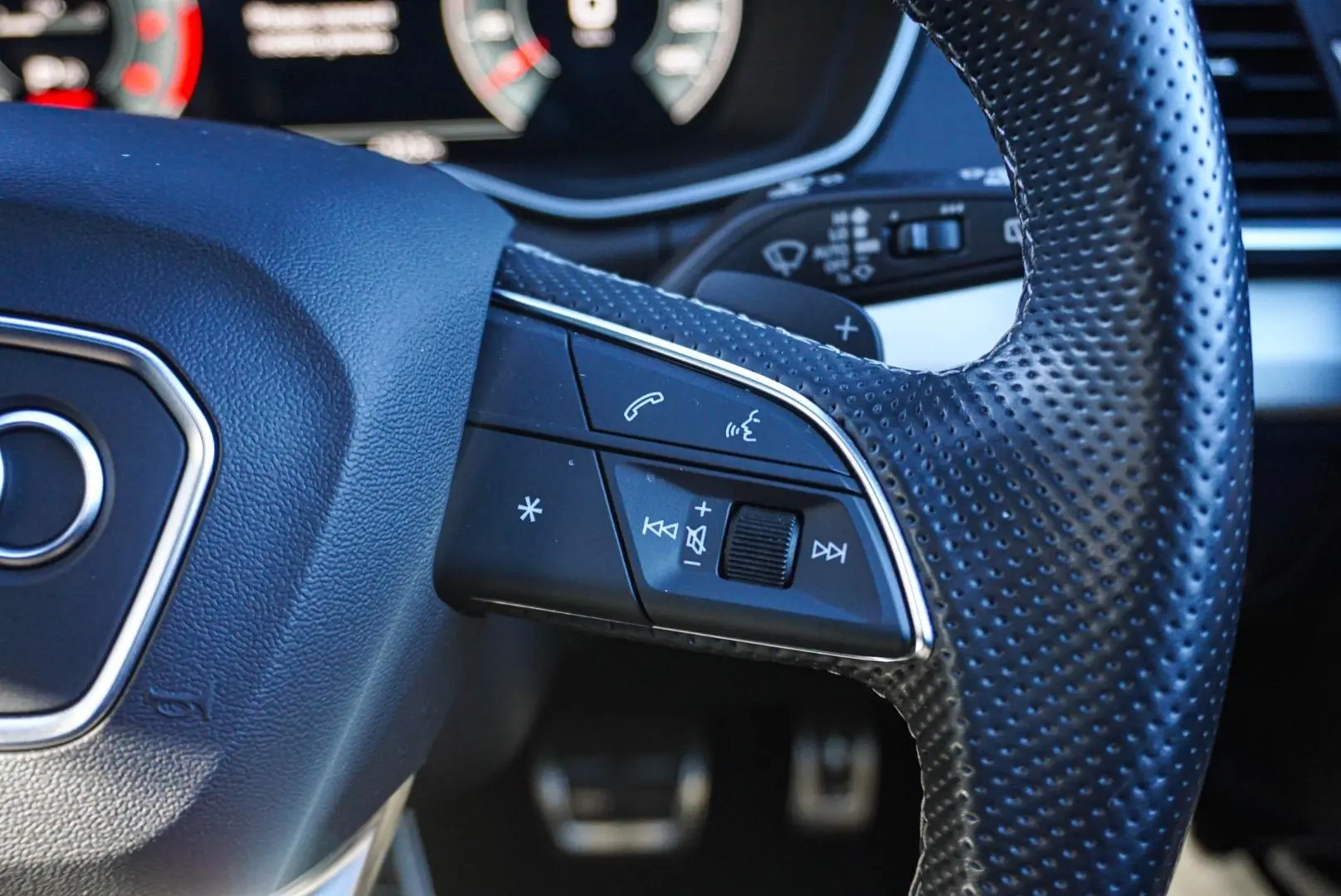 2022 Audi Q5 Gallery Image 21