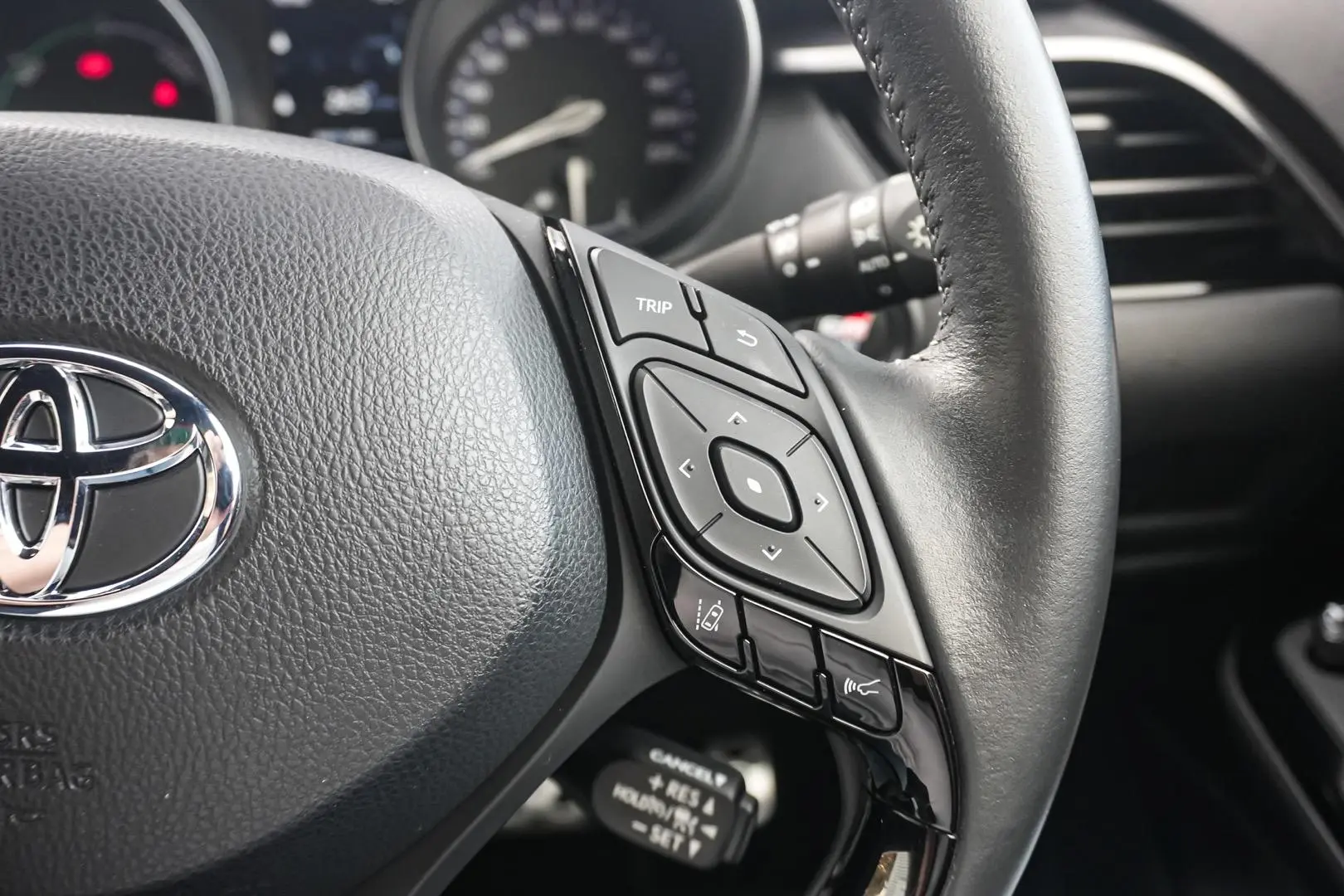 2021 Toyota C-HR Gallery Image 21