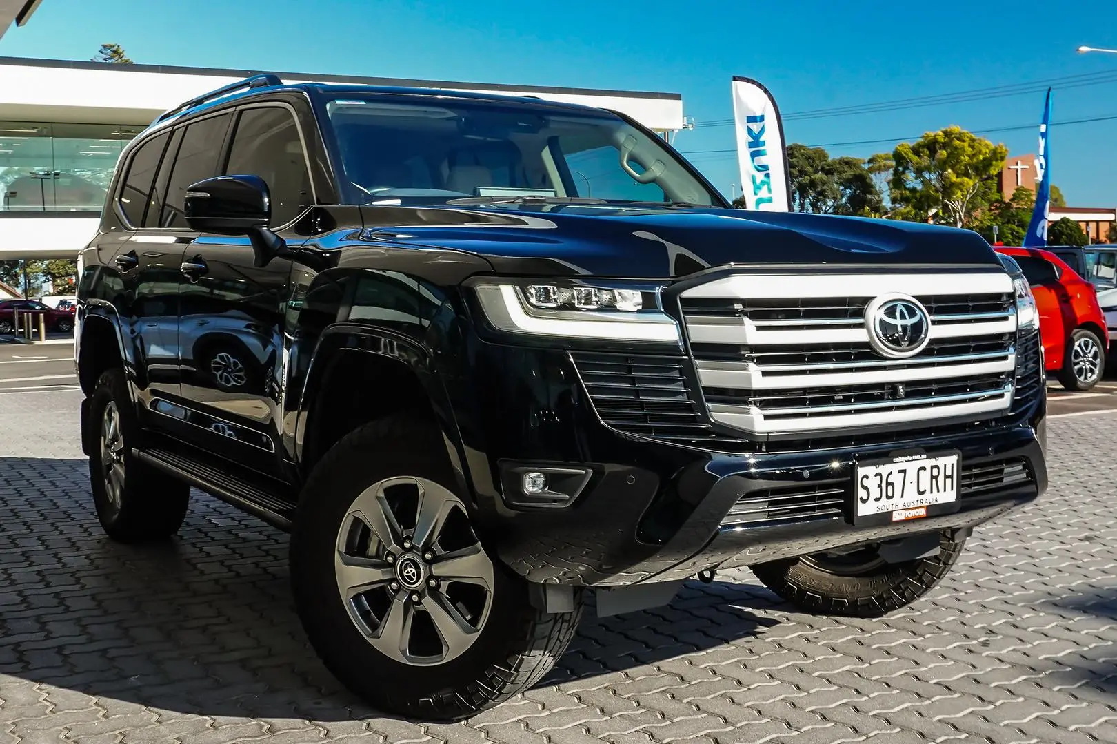 2022 Toyota Landcruiser Gallery Image 2