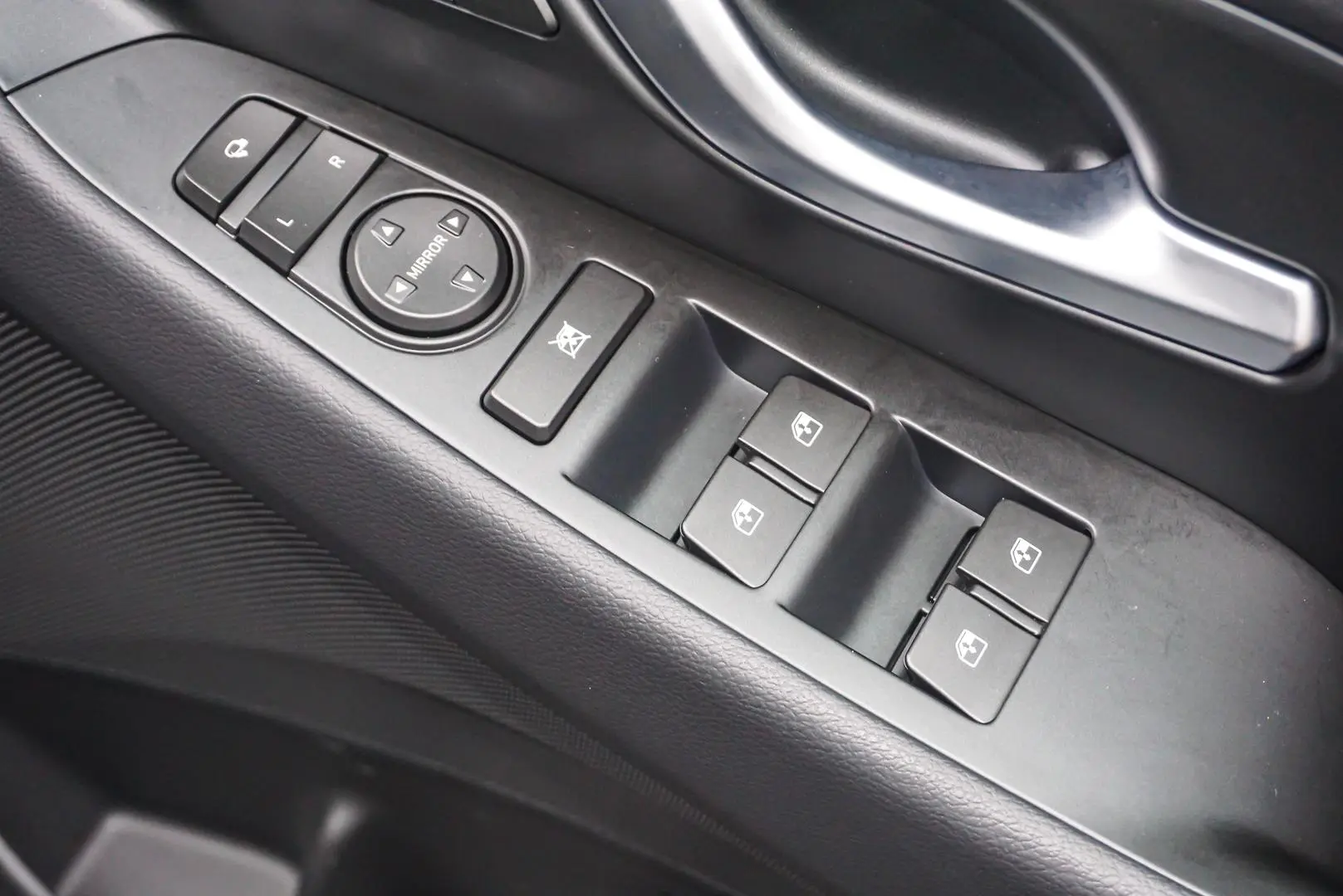 2024 Hyundai i30 Gallery Image 18