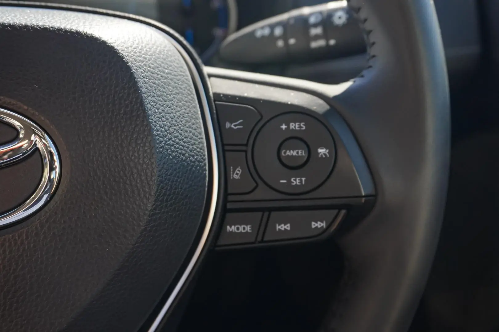 2024 Toyota RAV4 Gallery Image 21