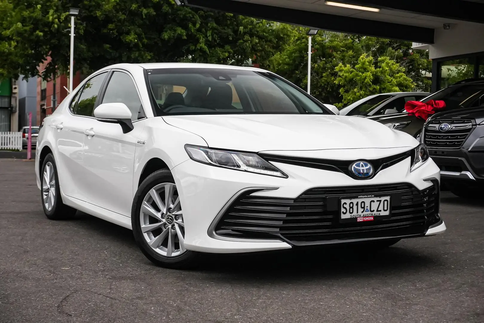 2024 Toyota Camry Gallery Image 1