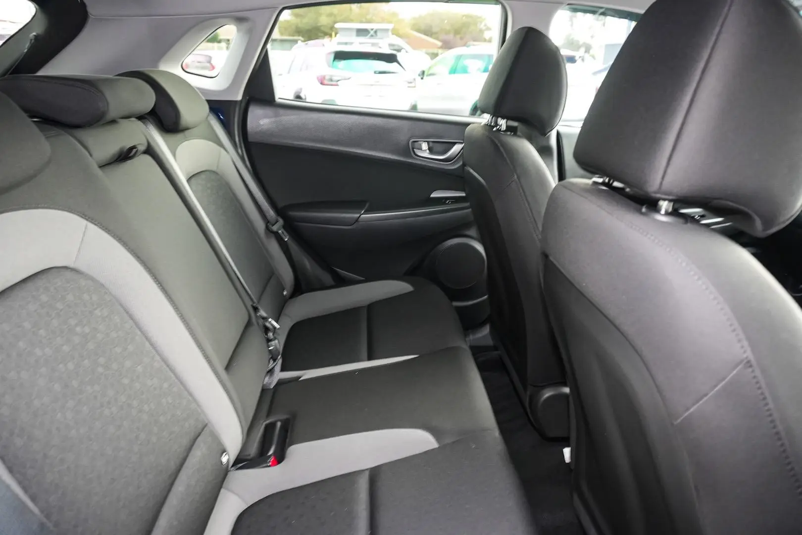 2019 Hyundai Kona Gallery Image 9