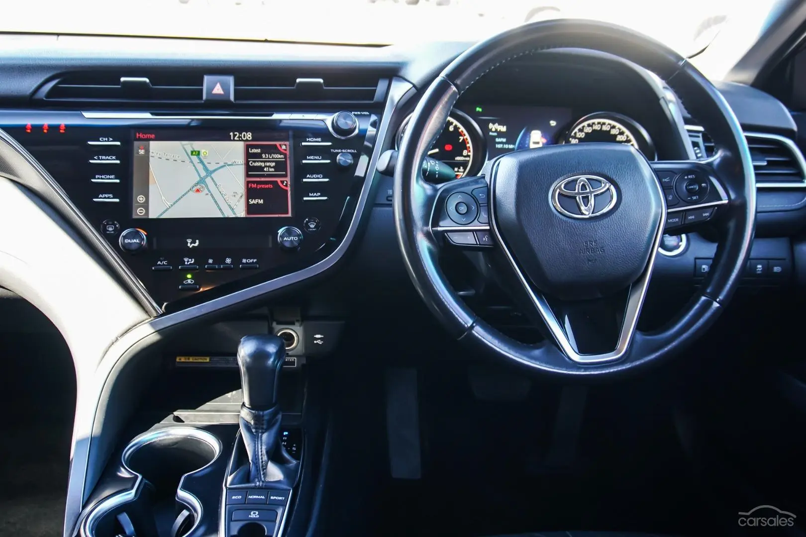 2018 Toyota Camry Image 8