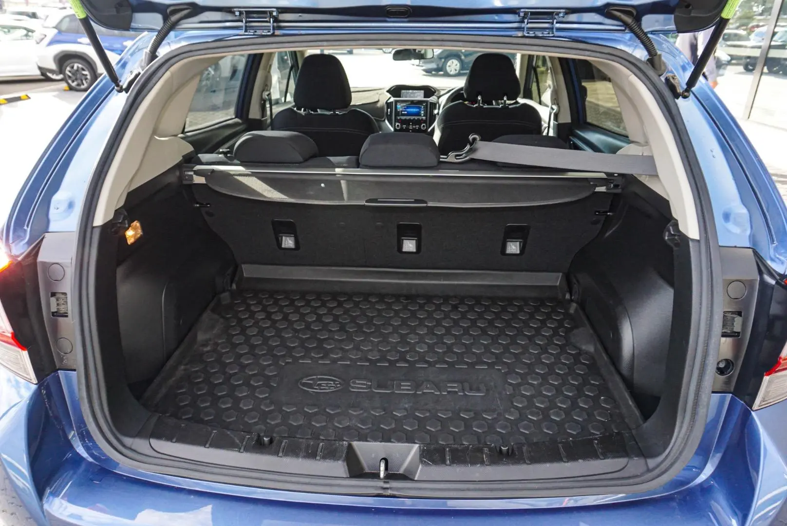 2017 Subaru Impreza Gallery Image 11