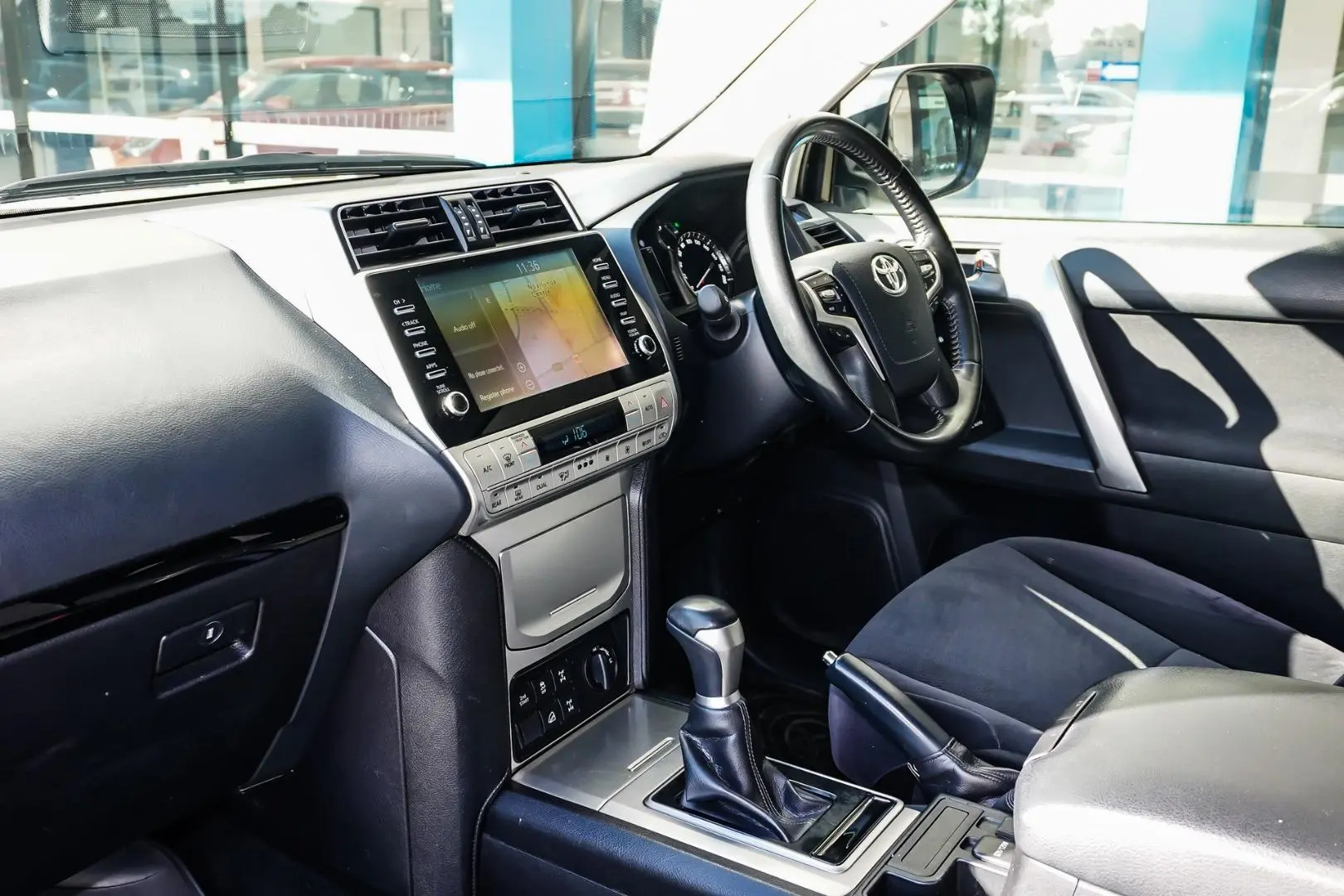 2021 Toyota Landcruiser Prado Gallery Image 11