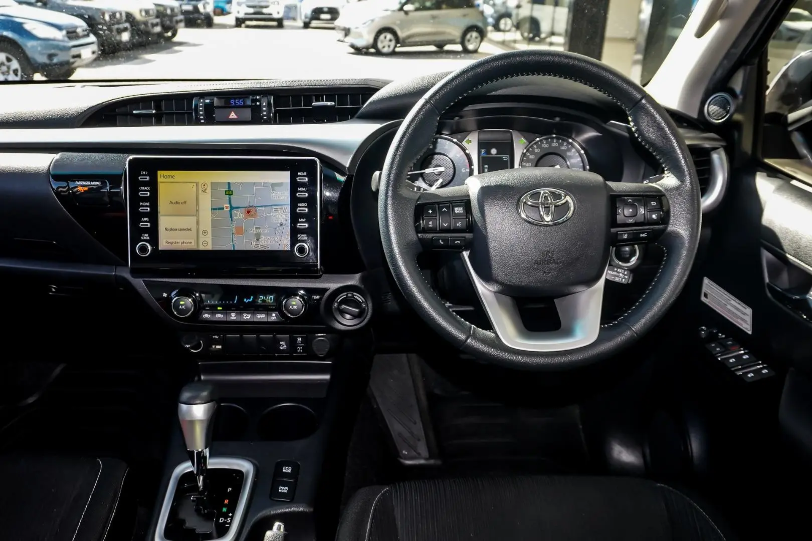 2021 Toyota Hilux Gallery Image 9