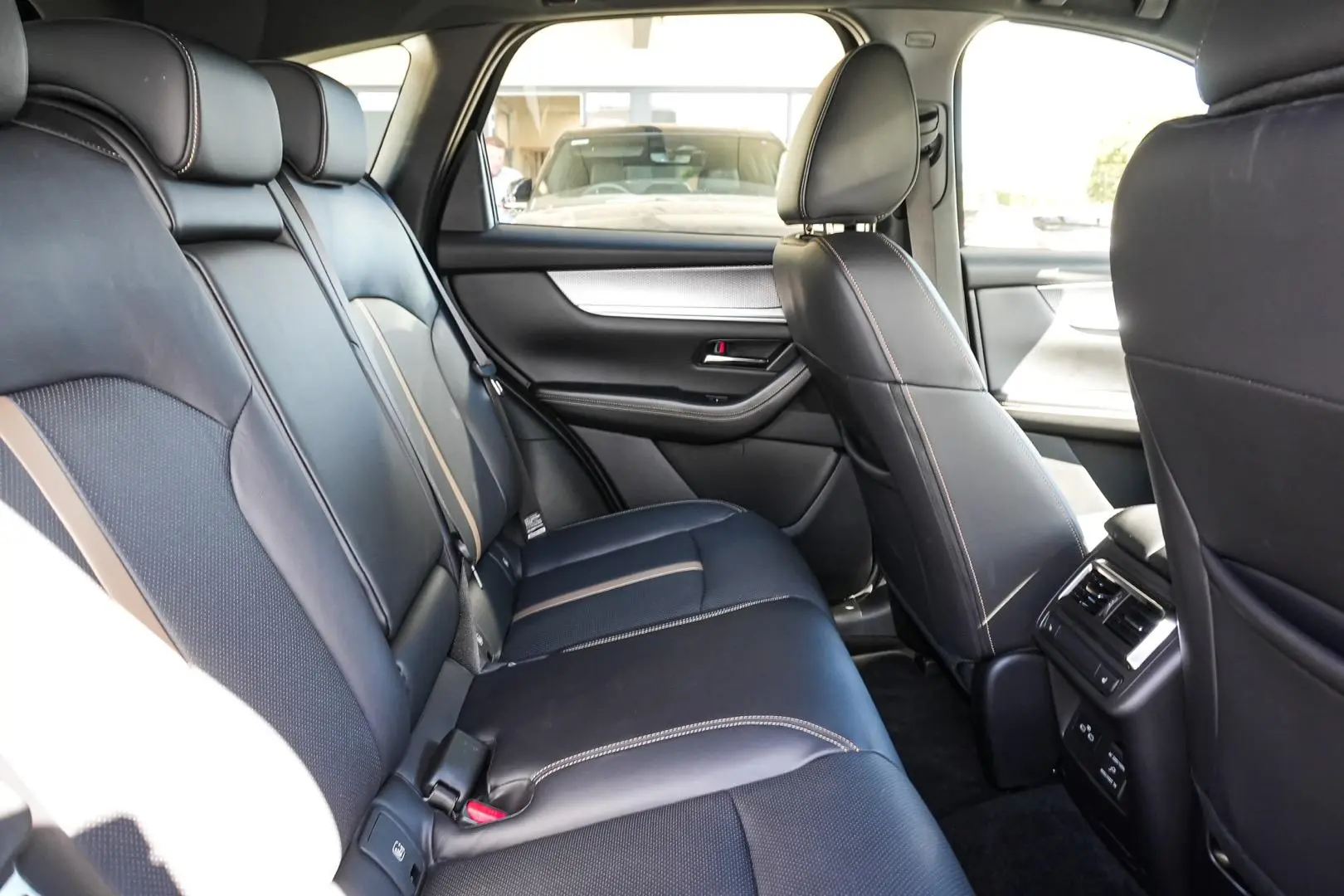 2023 Mazda CX-60 Gallery Image 15