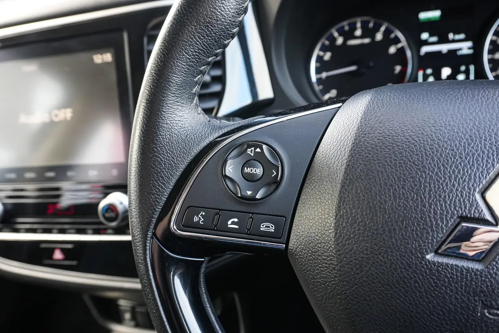 2021 Mitsubishi Outlander Gallery Image 20