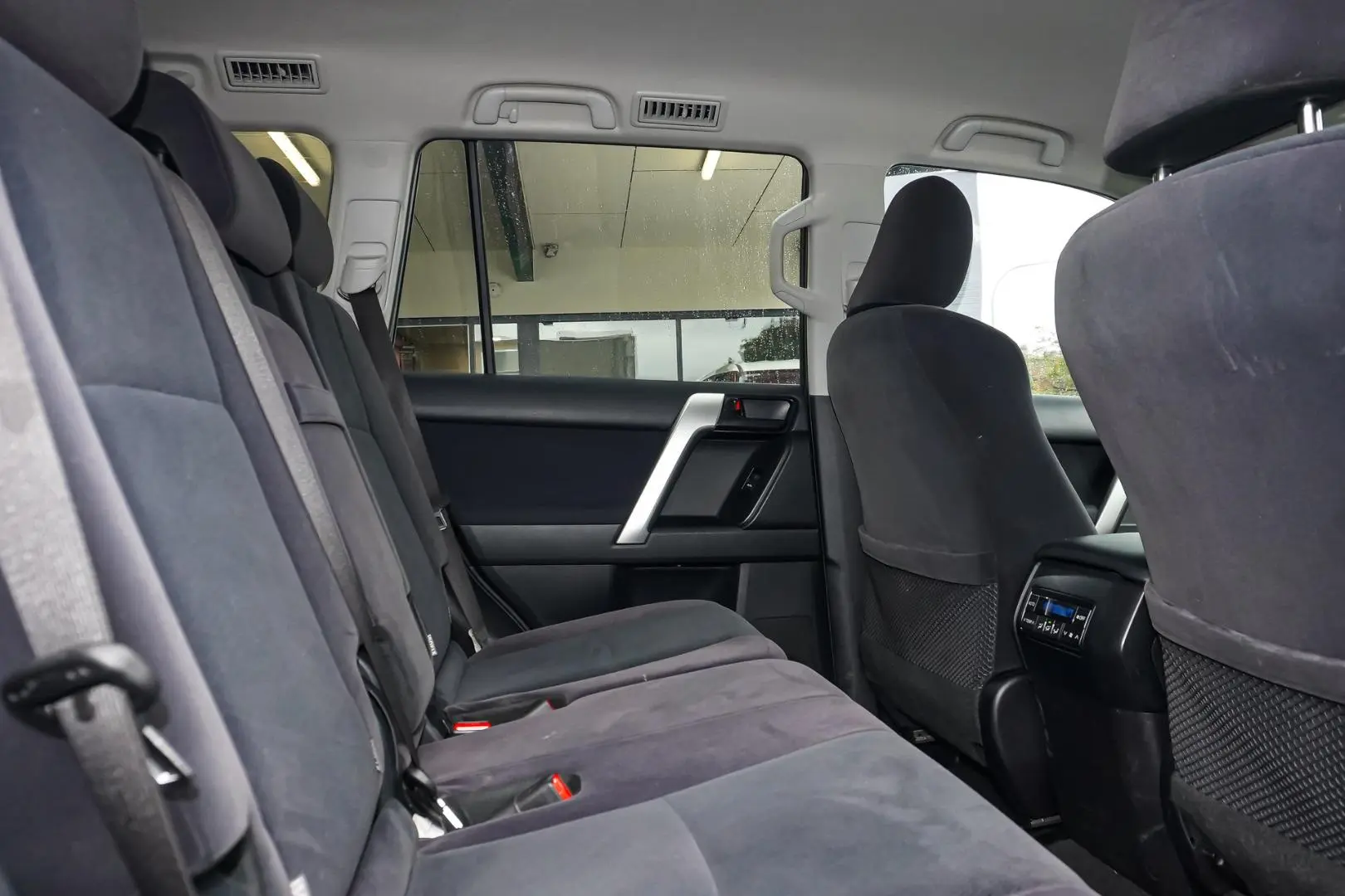 2019 Toyota Landcruiser Prado Gallery Image 7