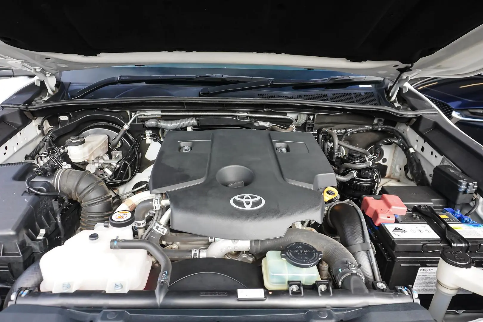 2019 Toyota Hilux Gallery Image 21