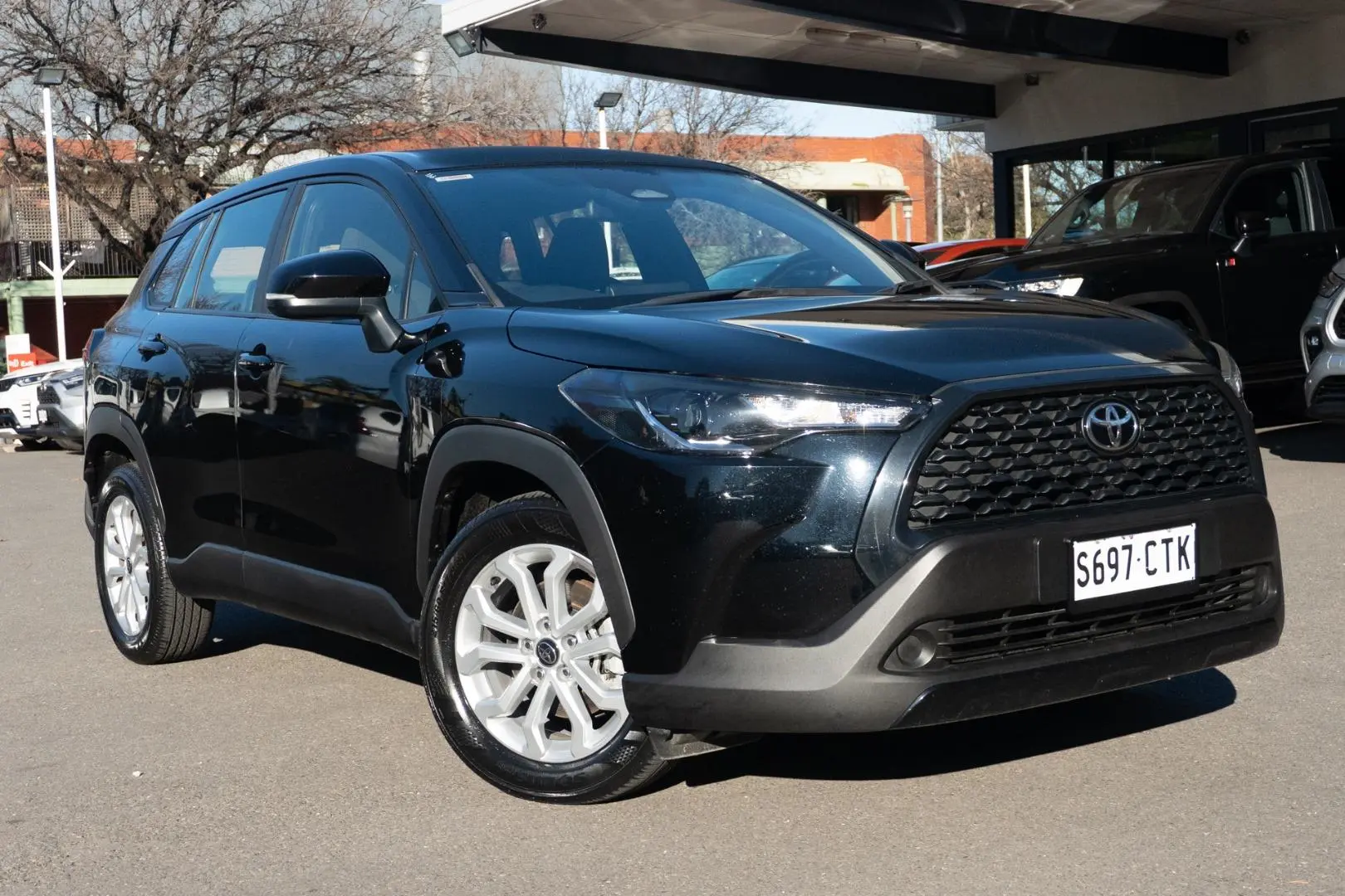2022 Toyota Corolla Cross Gallery Image 2