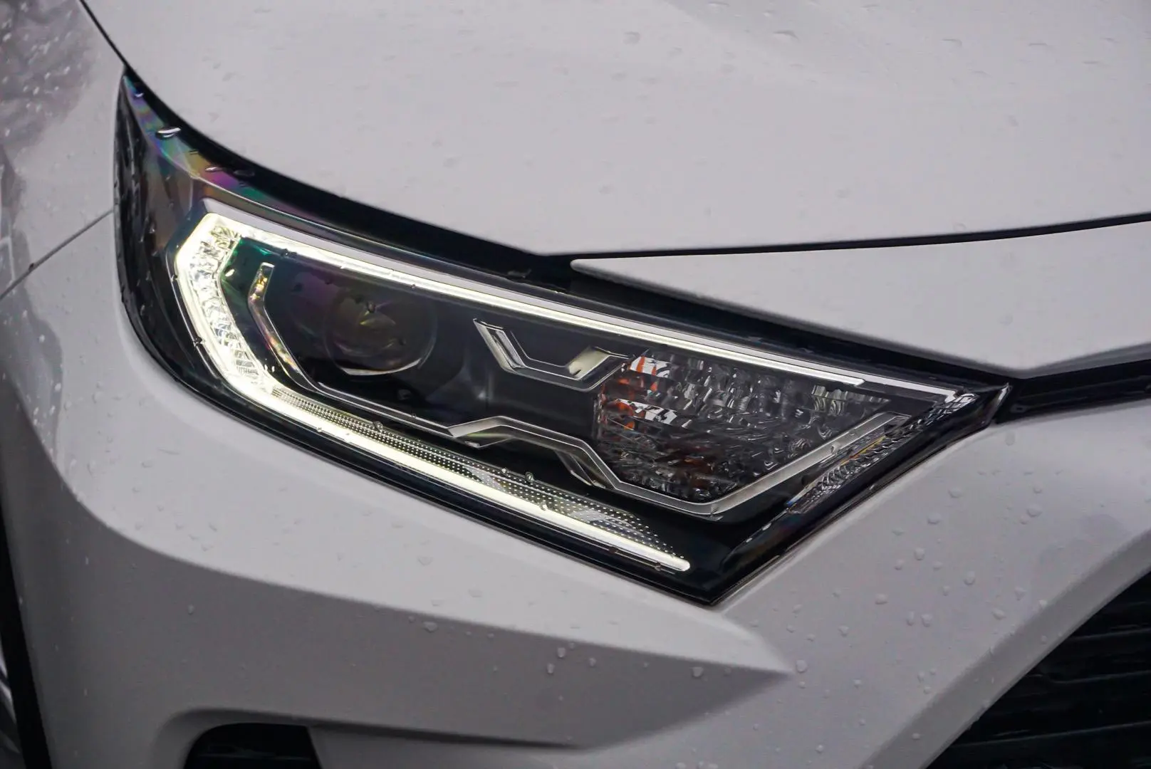 2021 Toyota RAV4 Gallery Image 11