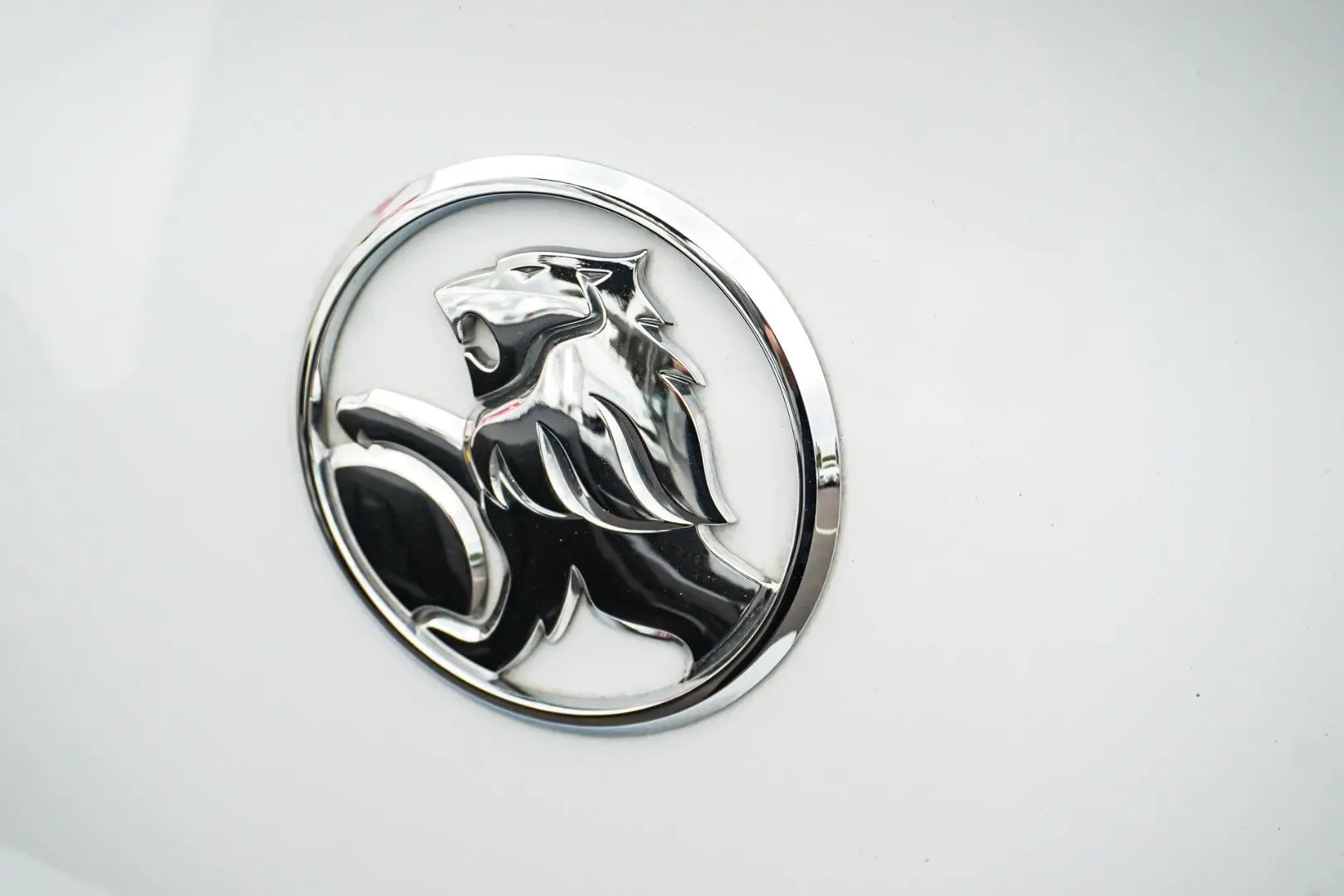 2017 Holden Commodore Gallery Image 16