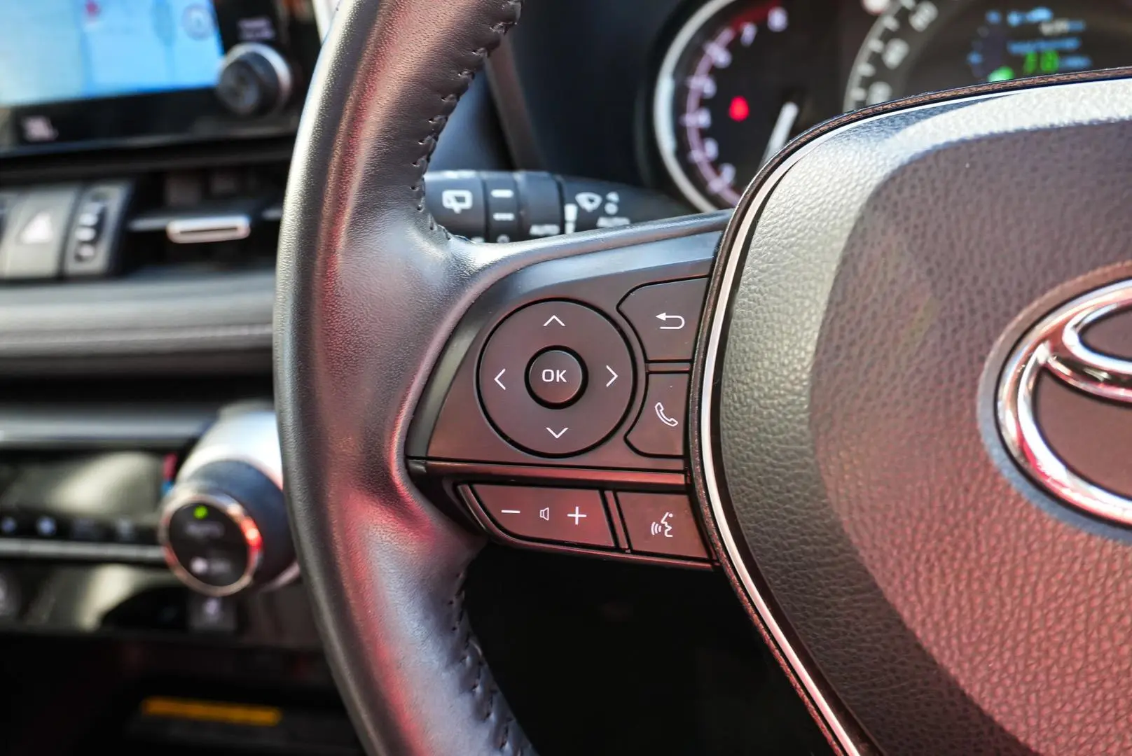 2020 Toyota RAV4 Gallery Image 19