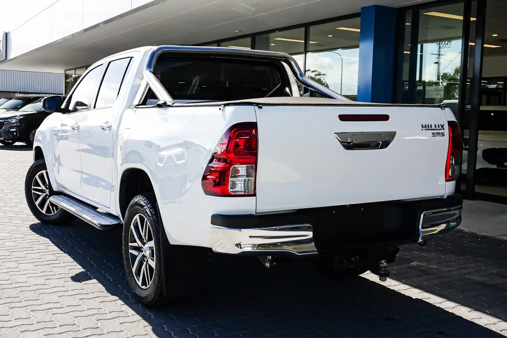 2019 Toyota Hilux Gallery Image 3