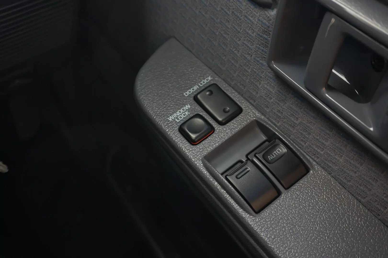 2021 Toyota Landcruiser Gallery Image 22