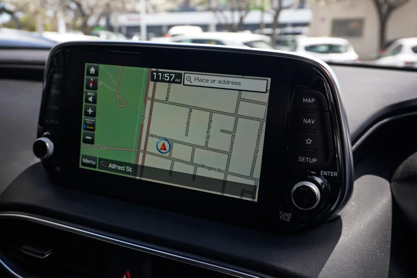 2018 Hyundai Santa Fe Gallery Image 23
