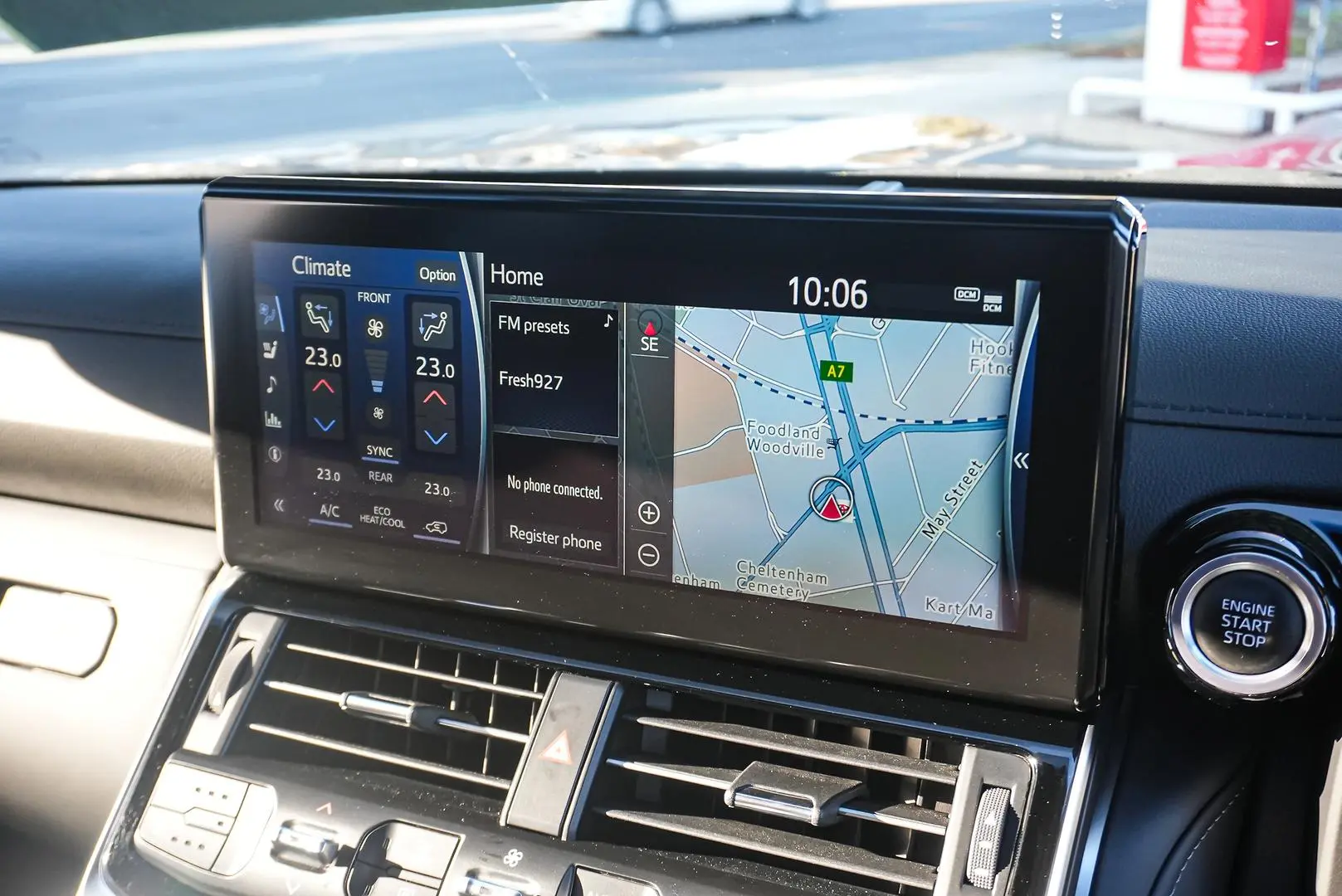 2021 Toyota Landcruiser Gallery Image 19