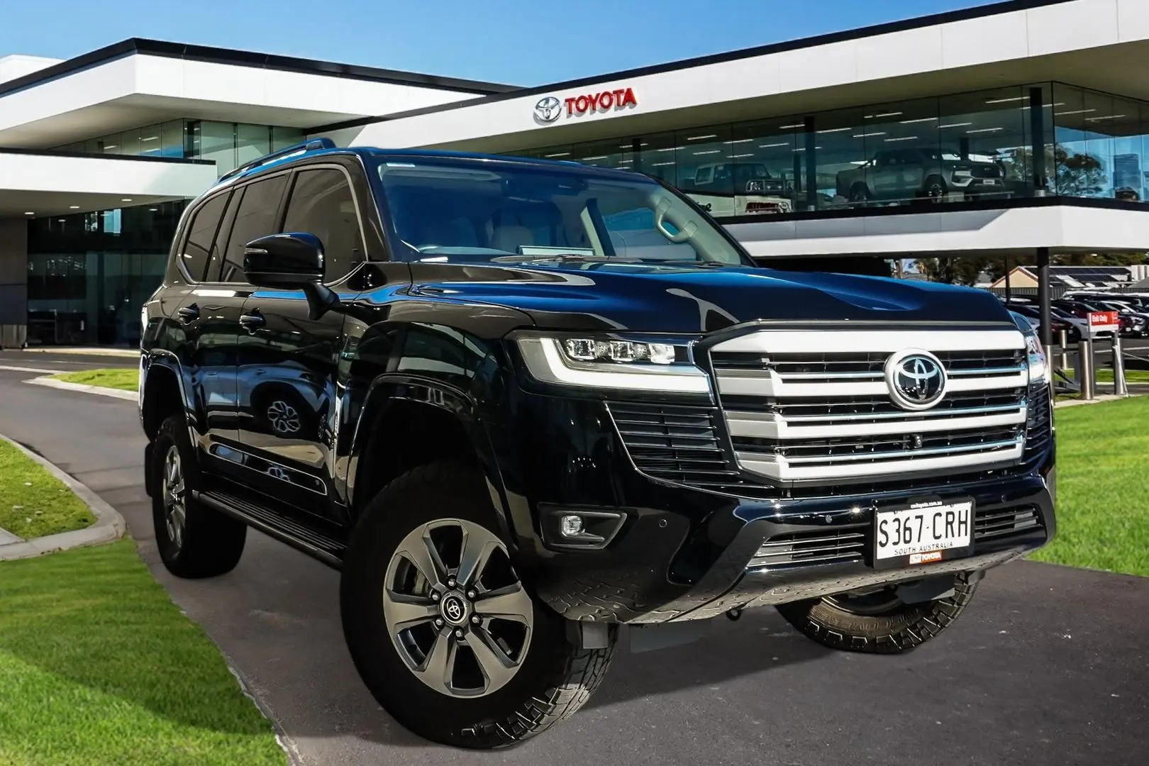 2022 Toyota Landcruiser Gallery Image 1