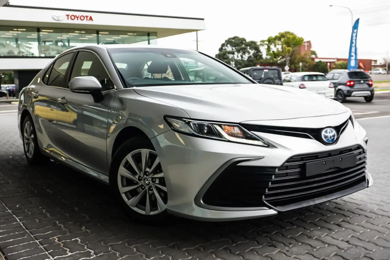 2023 Toyota Camry Gallery Image 1