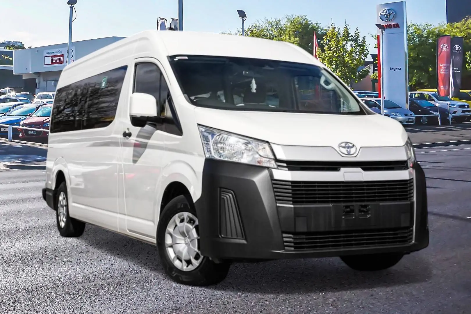 2019 Toyota Hiace Gallery Image 1
