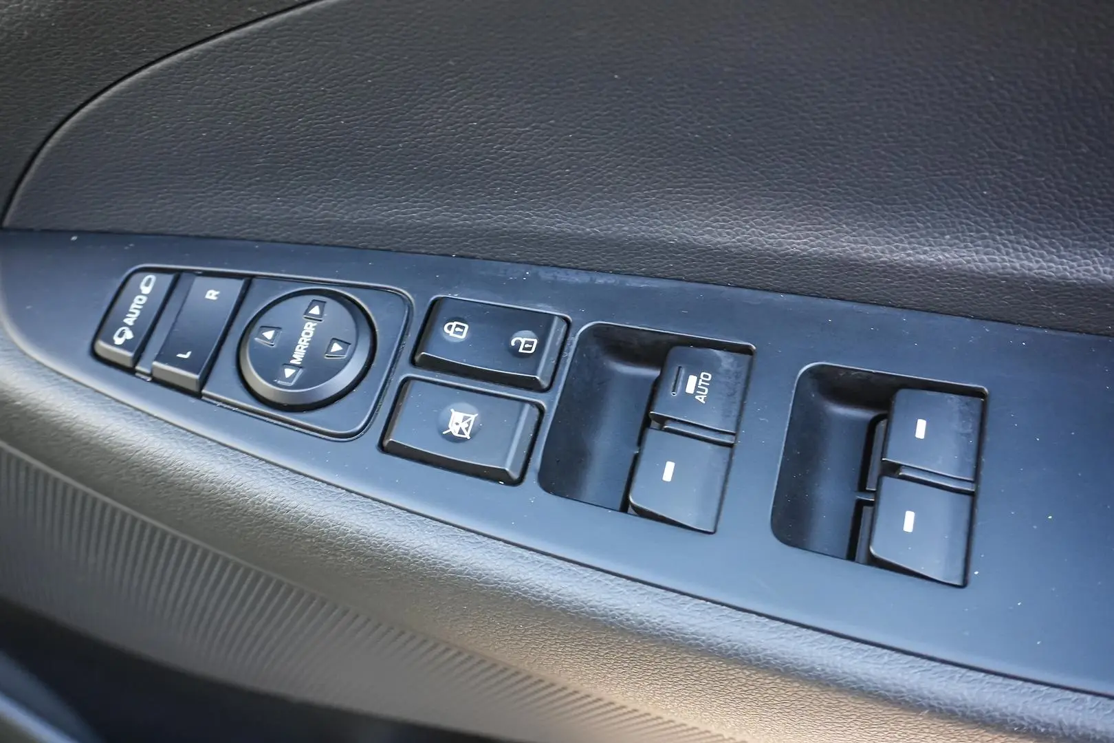 2016 Hyundai Tucson Gallery Image 16