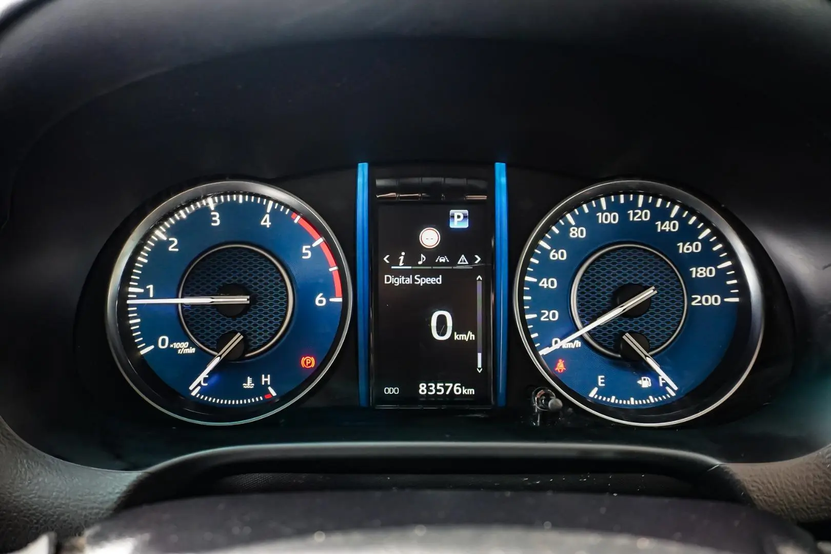 2022 Toyota Fortuner Gallery Image 17