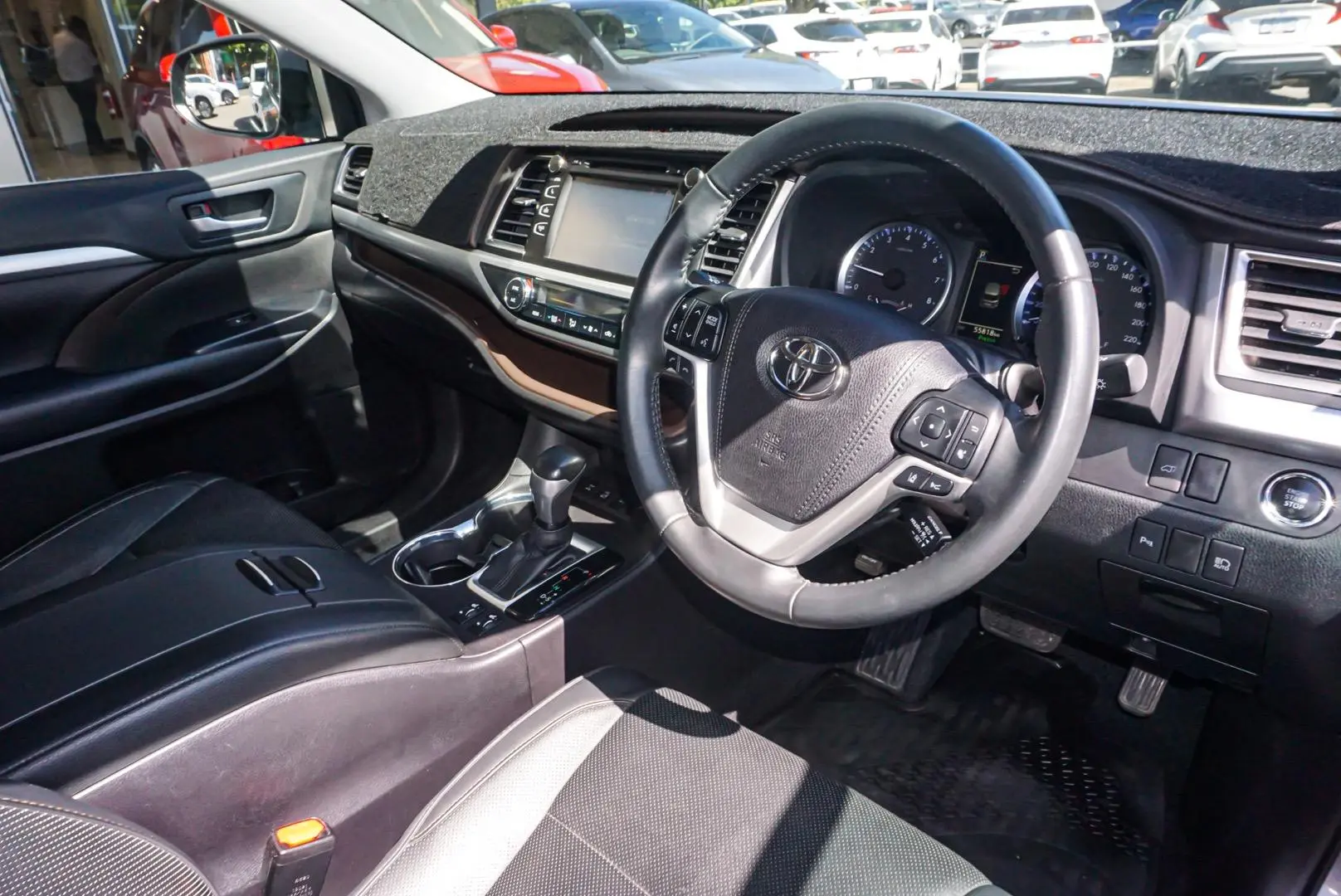 2019 Toyota Kluger Gallery Image 6