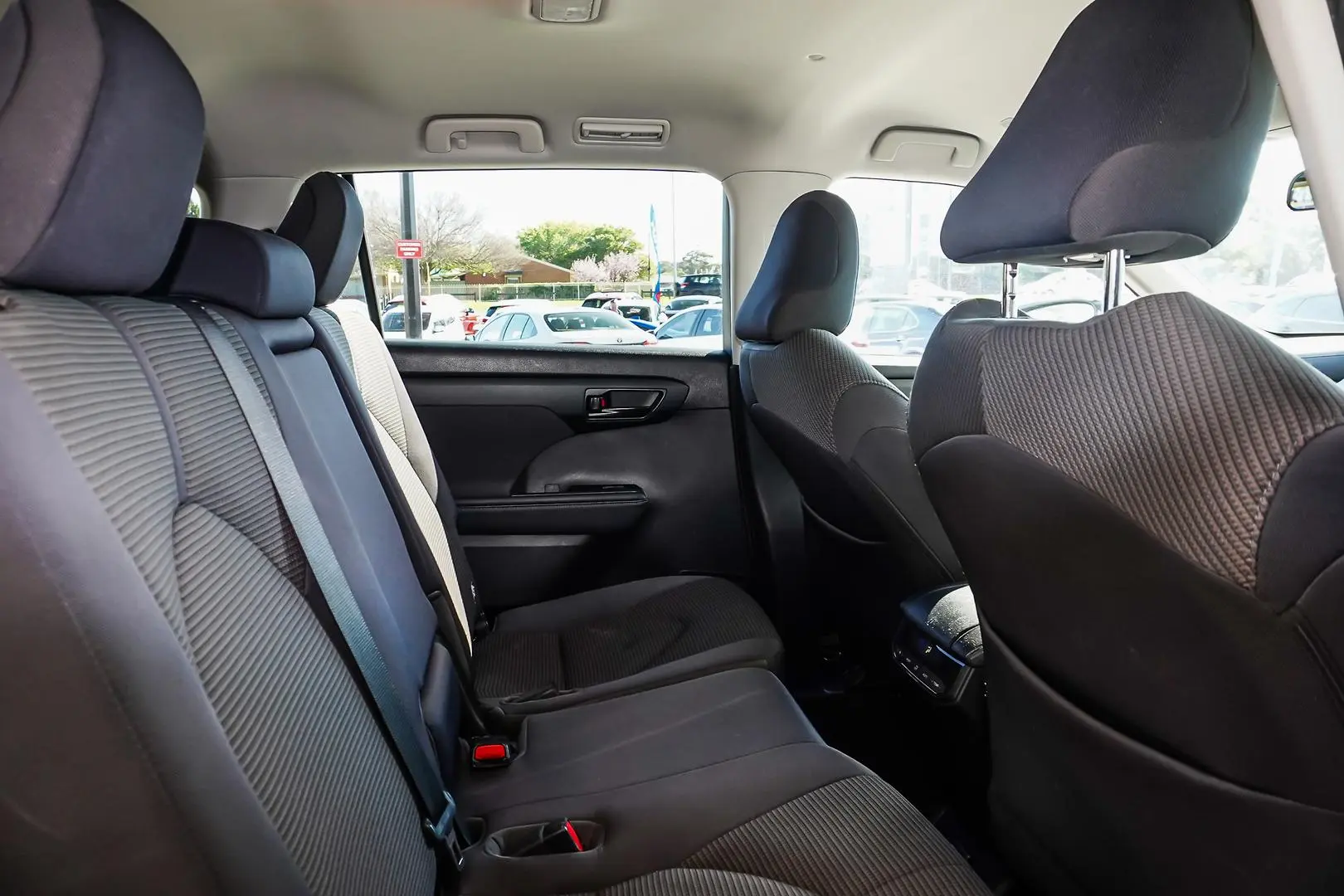 2023 Toyota Kluger Gallery Image 8