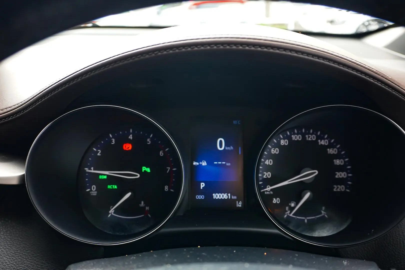 2018 Toyota C-HR Gallery Image 17