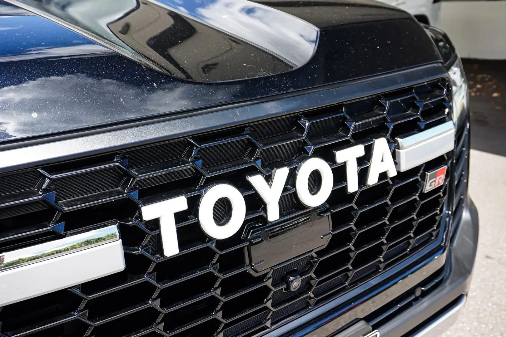 2024 Toyota Landcruiser Gallery Image 16