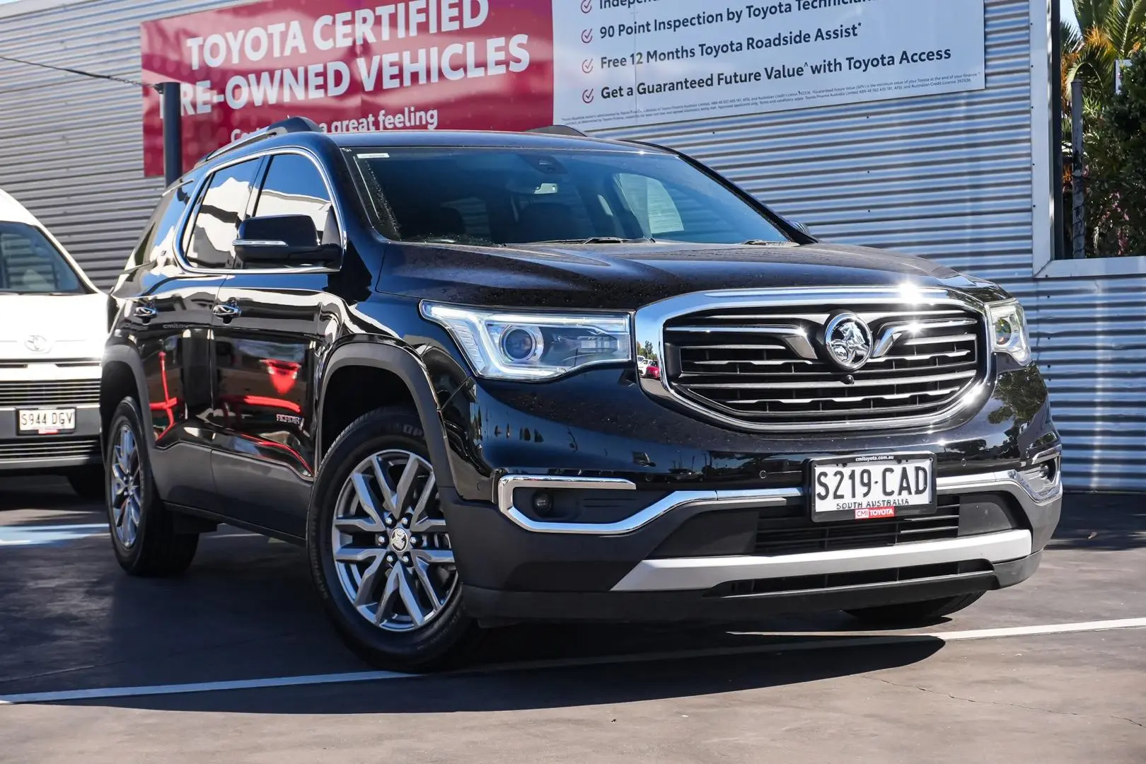 2018 Holden Acadia Gallery Image 2