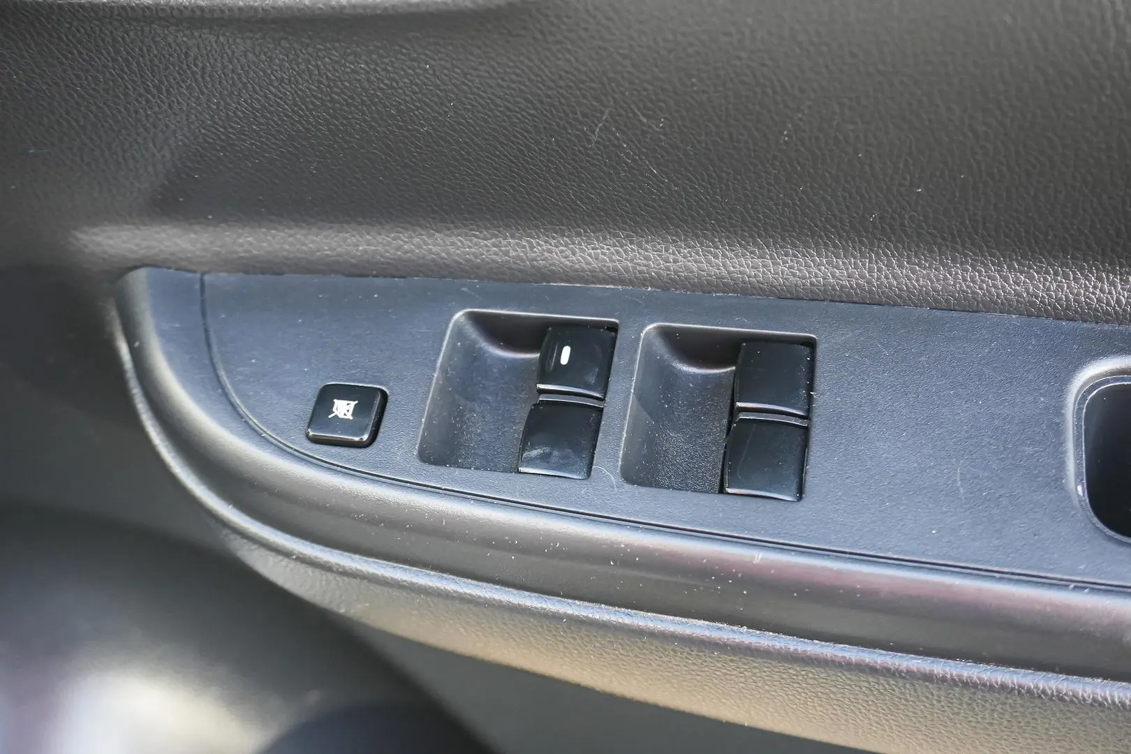 2019 Mitsubishi Triton Gallery Image 19