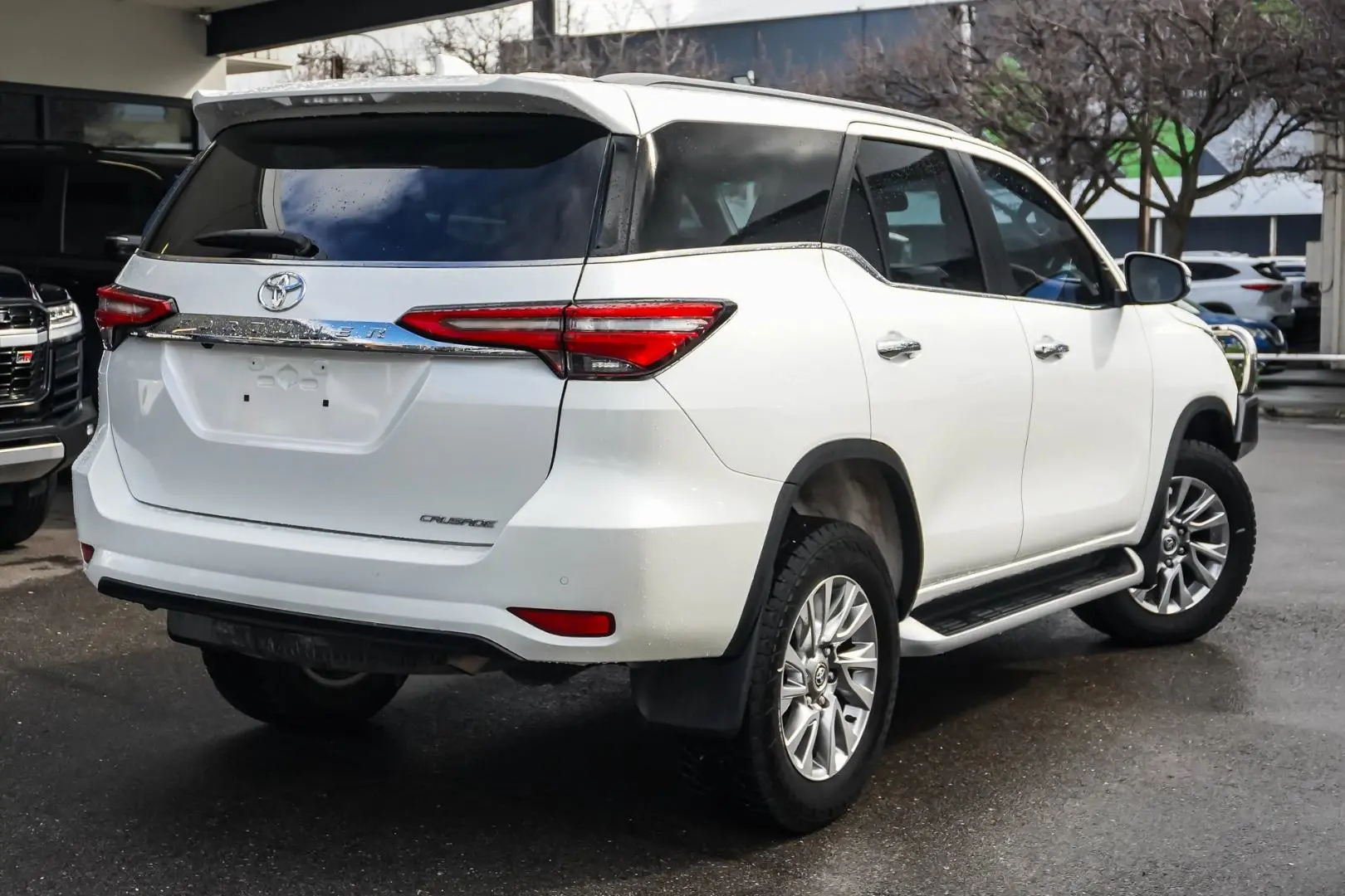 2022 Toyota Fortuner Gallery Image 3