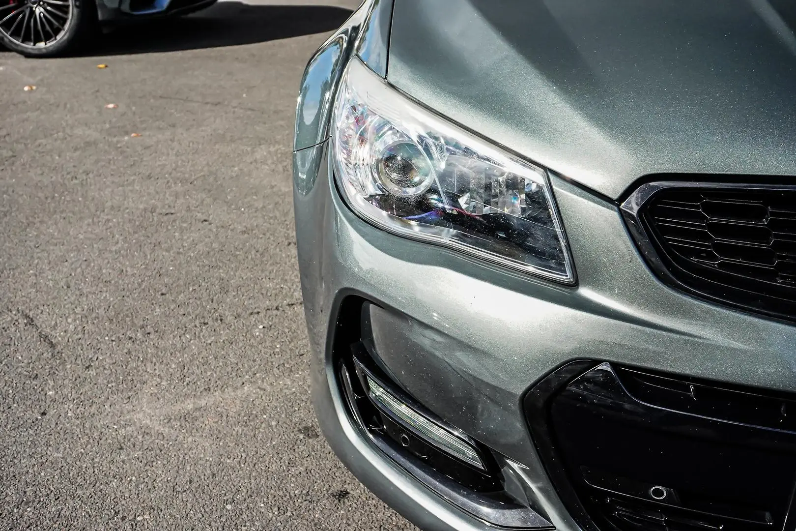 2016 Holden Commodore Gallery Image 13