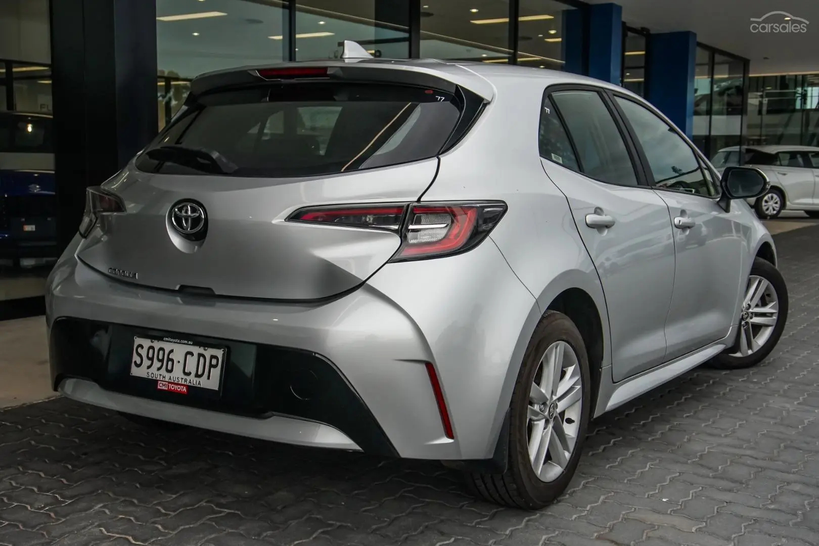 2019 Toyota Corolla Image 2