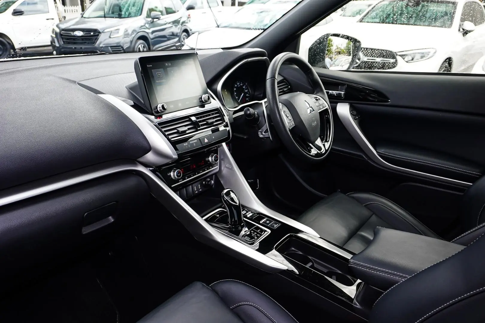 2022 Mitsubishi Eclipse Cross Gallery Image 11